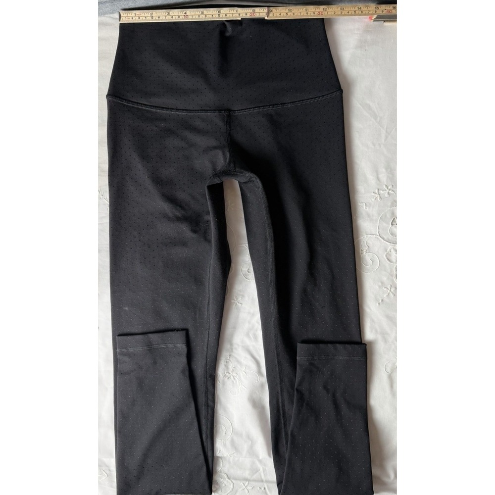 Athleisure Lululemon Dot Women's Black Ankle Leggings Size 2 (24"W) Activewear
